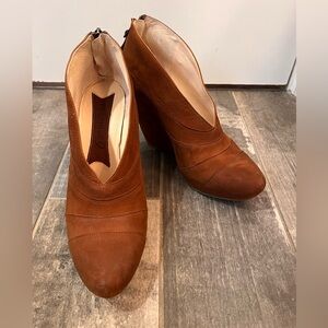 Boutique 9 wedges